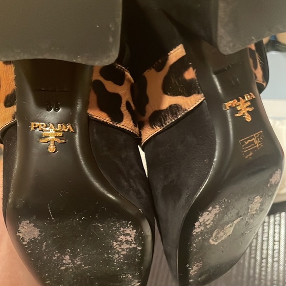 Black Prada ankle boots with leopard print fur - Picture 5 of 5